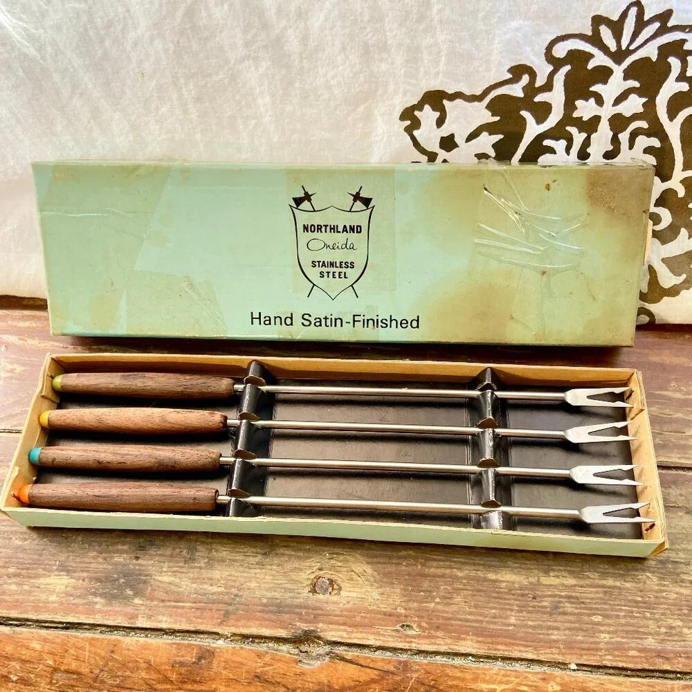 Vintage 60s 4 Northland ONEIDA Stainless Steel Hand Satin Finished Fondue Forks